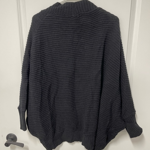 Cardigan - Picture 2 of 2